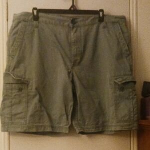 U.S. Polo Assn. Men’s Cargo Shorts in Olive Green